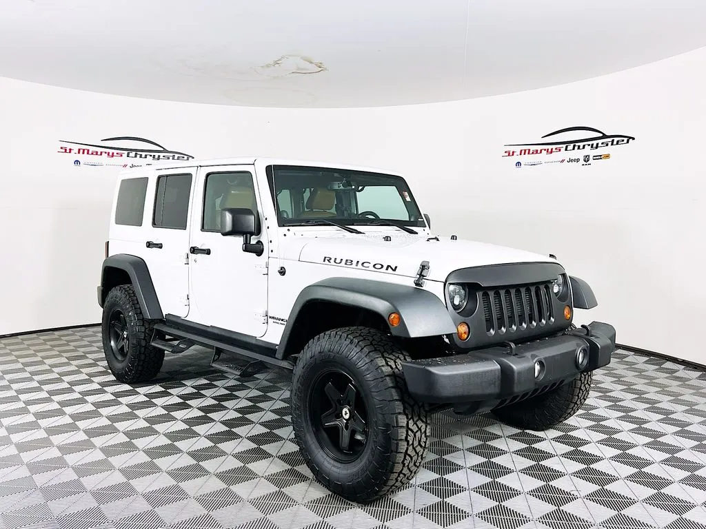 2013 Jeep Wrangler Unlimited Rubicon's photo