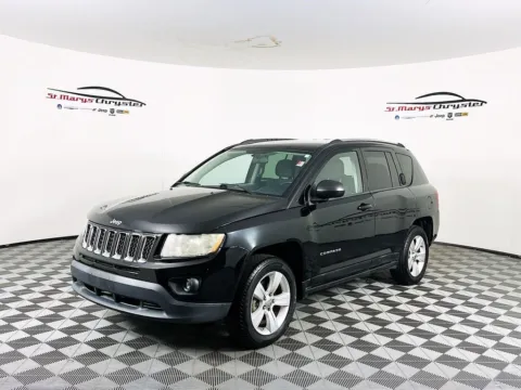 More photos of 2012 Jeep Compass Latitude at St. Marys CDJR, OH