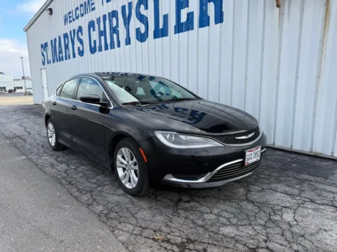Black 2015 Chrysler 200 Limited for sale in Saint Marys, OH