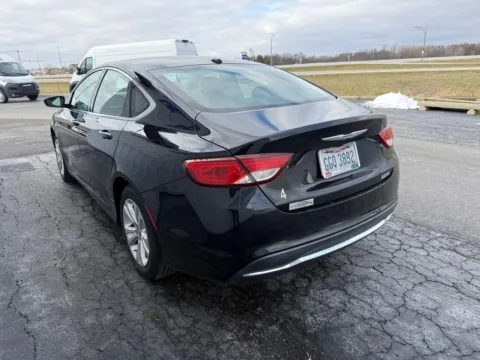 More photos of 2015 Chrysler 200 Limited at St. Marys CDJR, OH