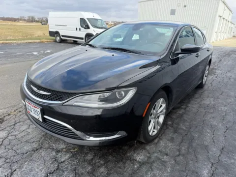 Another view of 2015 Chrysler 200 Limited for sale in Saint Marys, OH at St. Marys CDJR
