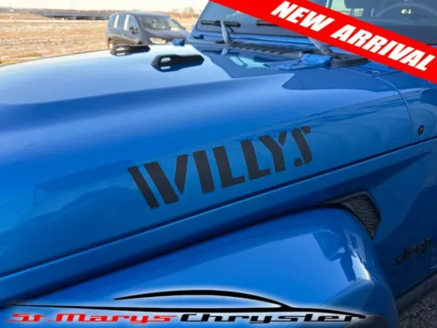 More photos of 2024 Jeep Gladiator Willys at St. Marys CDJR, OH