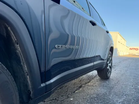 More photos of 2024 Jeep Compass Limited at St. Marys CDJR, OH