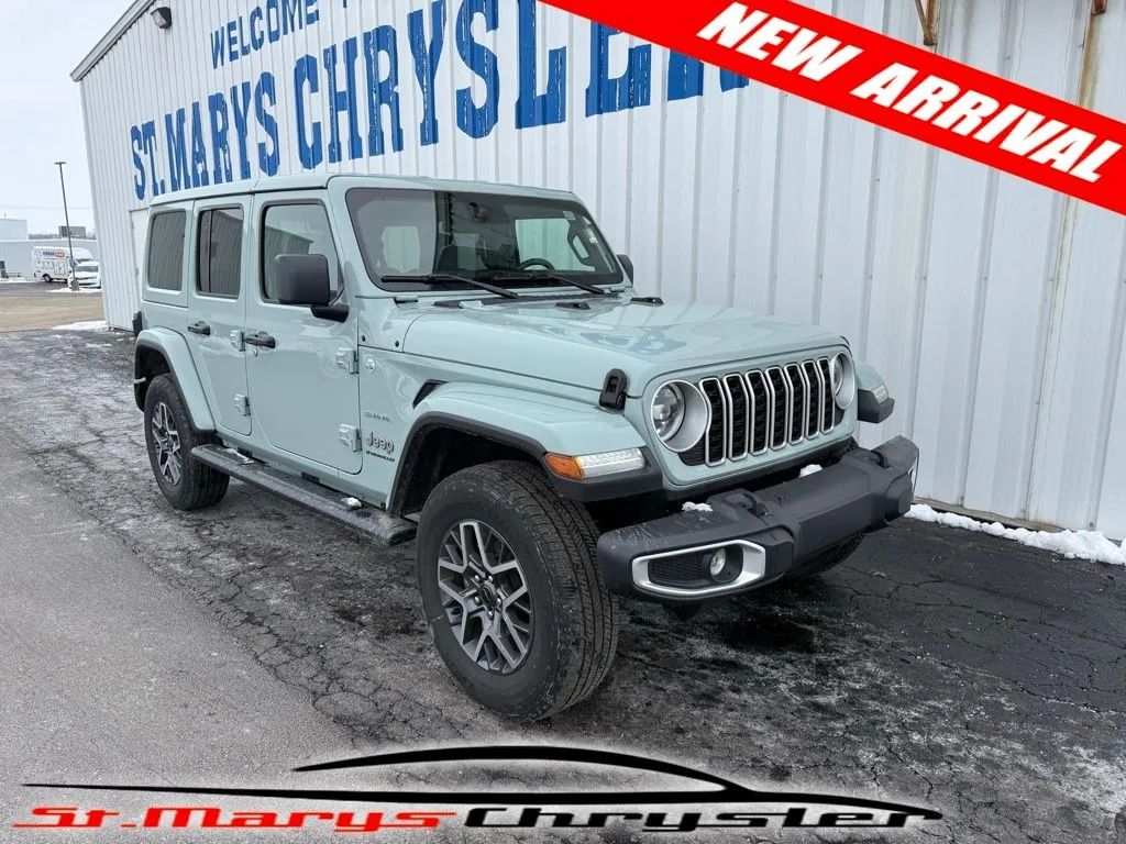 2024 Jeep Wrangler 4-Door Sahara's photo