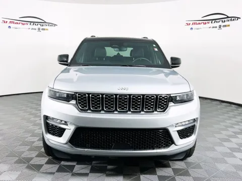 Another view of 2024 Jeep Grand Cherokee Summit for sale in Saint Marys, OH at St. Marys CDJR