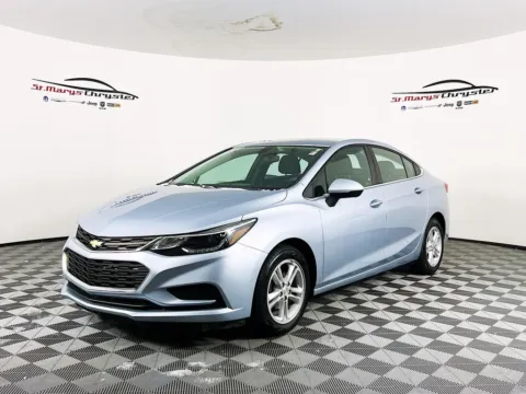 More photos of 2017 Chevrolet Cruze LT at St. Marys CDJR, OH