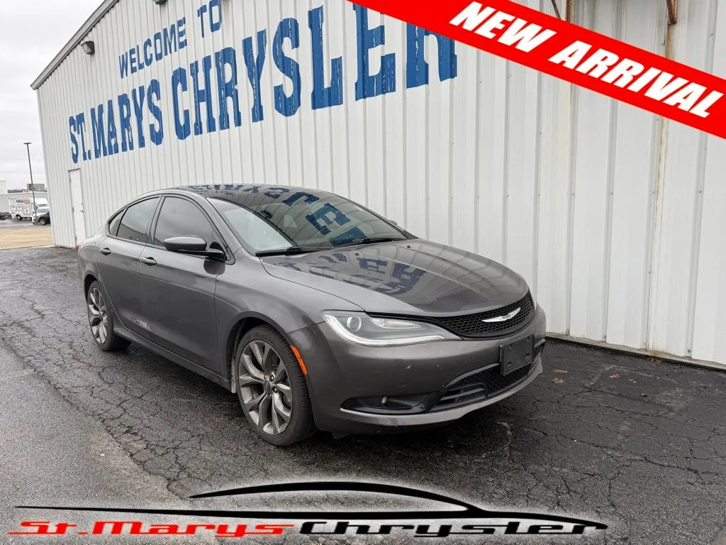 Gray 2016 Chrysler 200 S for sale in Saint Marys, OH