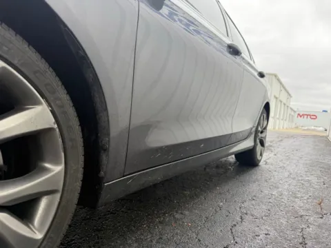 More photos of 2016 Chrysler 200 S at St. Marys CDJR, OH