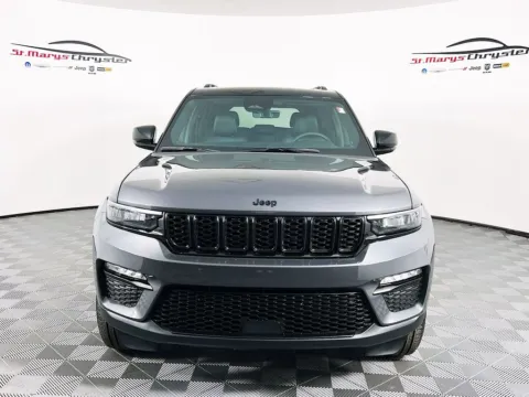 Another view of 2025 Jeep Grand Cherokee Limited for sale in Saint Marys, OH at St. Marys CDJR