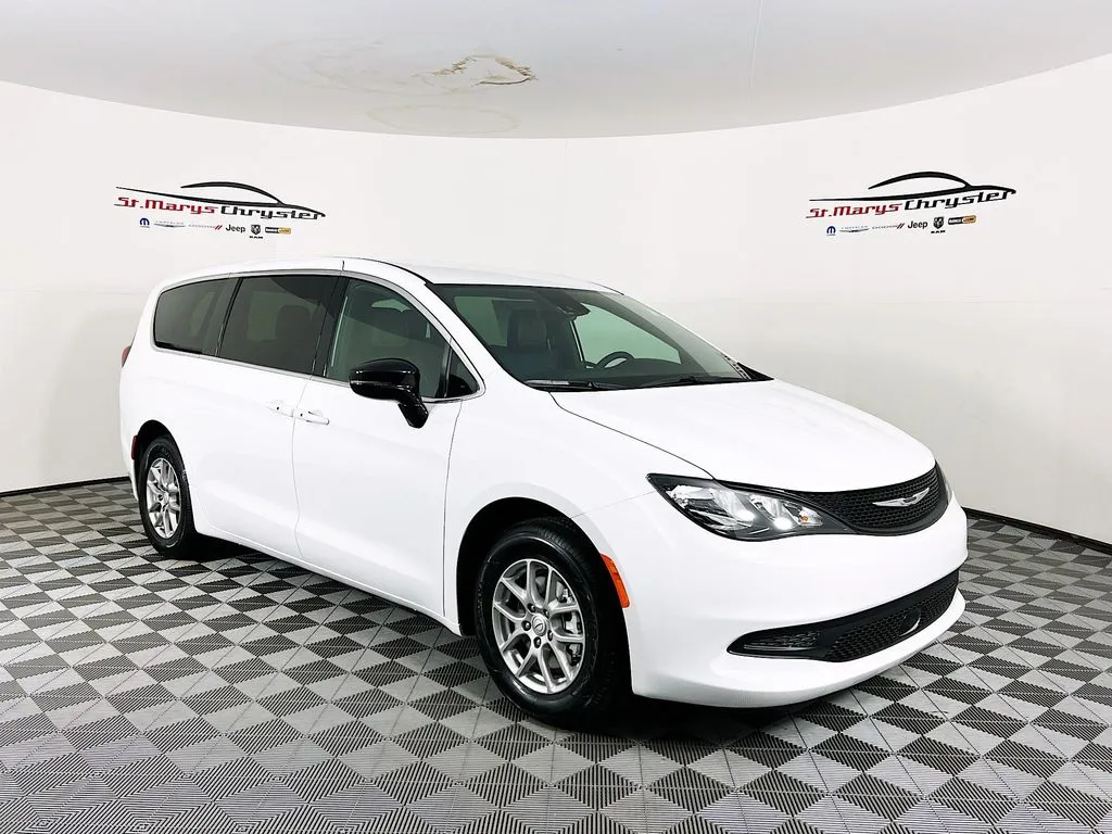 2026 Chrysler Voyager LX's photo