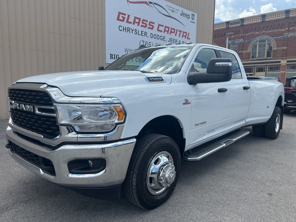 2024 RAM Ram 3500 Pickup Big Horn's photo