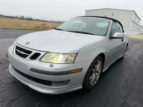 More photos of 2004 Saab 9-3 Aero at St. Marys CDJR, OH