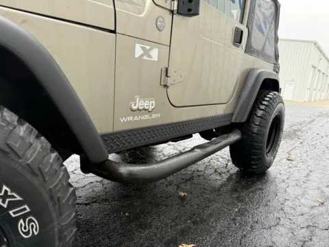 More photos of 2004 Jeep Wrangler X at St. Marys CDJR, OH