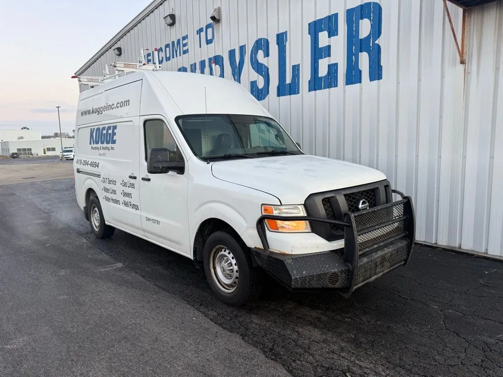 White 2015 Nissan NV2500 HD S for sale in Saint Marys, OH