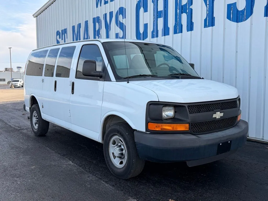 White 2015 Chevrolet Express 2500 Work Van for sale in Saint Marys, OH