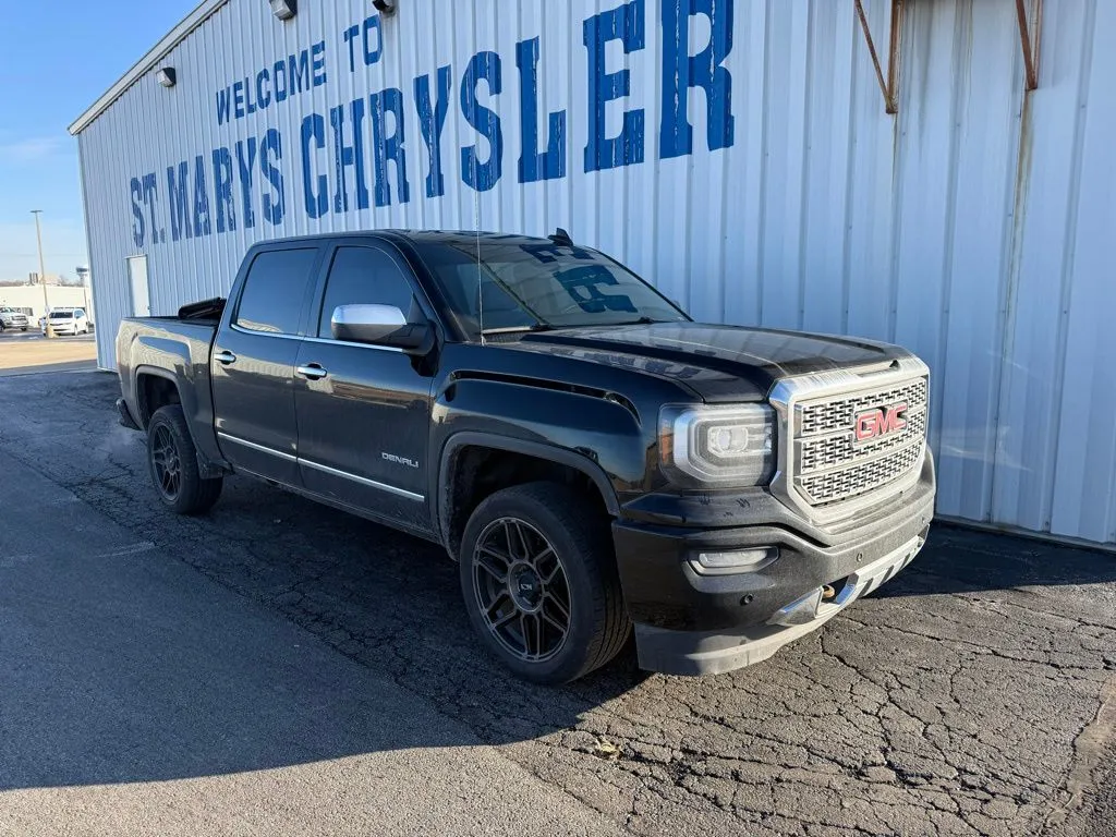 2018 GMC Sierra Denali's photo