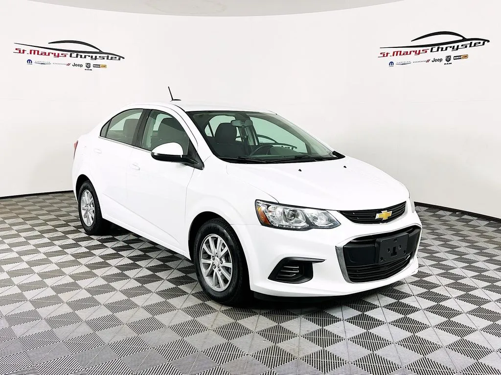 2017 Chevrolet Sonic LT