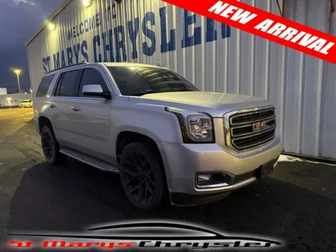 Silver 2018 GMC Yukon SLT for sale in Saint Marys, OH