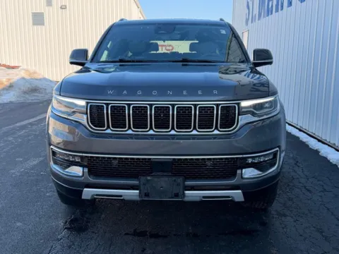 Another view of 2022 Jeep Wagoneer Series II for sale in Saint Marys, OH at St. Marys CDJR