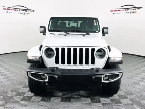 Another view of 2021 Jeep Gladiator Overland for sale in Saint Marys, OH at St. Marys CDJR