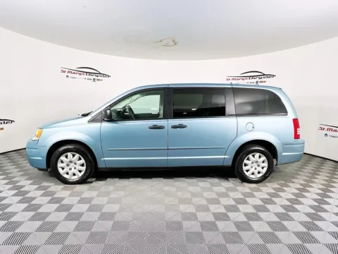 More photos of 2008 Chrysler Town & Country LX at St. Marys CDJR, OH