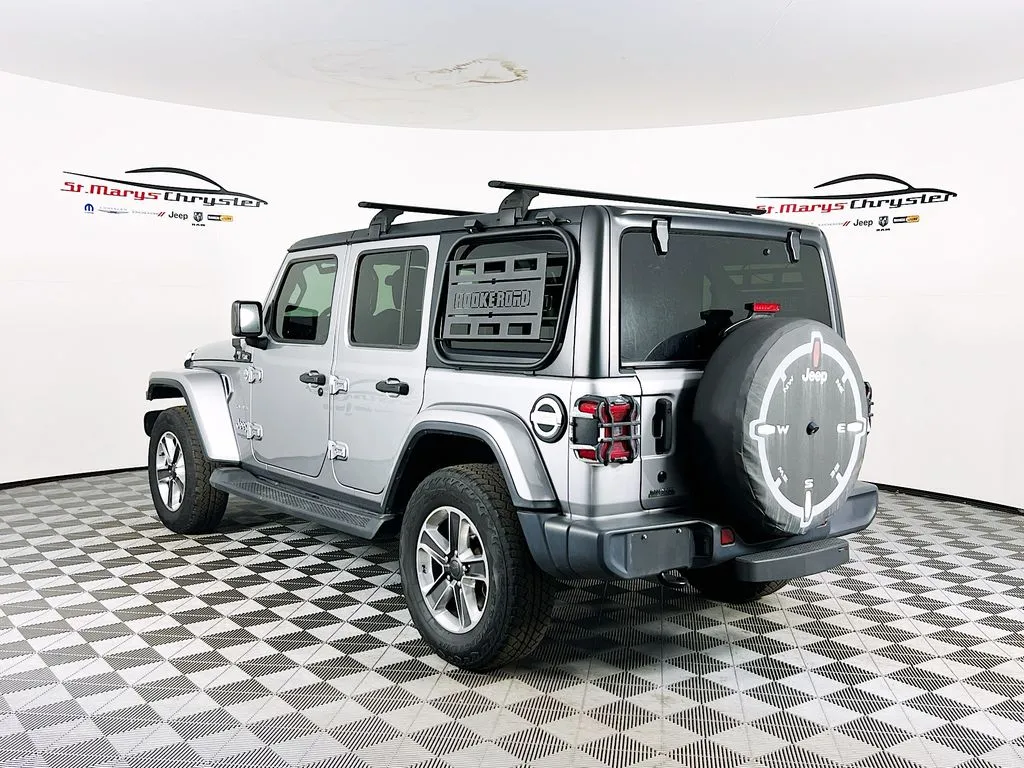 2019 Jeep Wrangler Unlimited Sahara - Photo 6