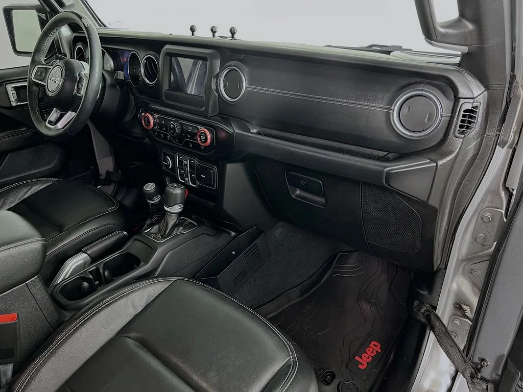 2019 Jeep Wrangler Unlimited Sahara - Photo 28