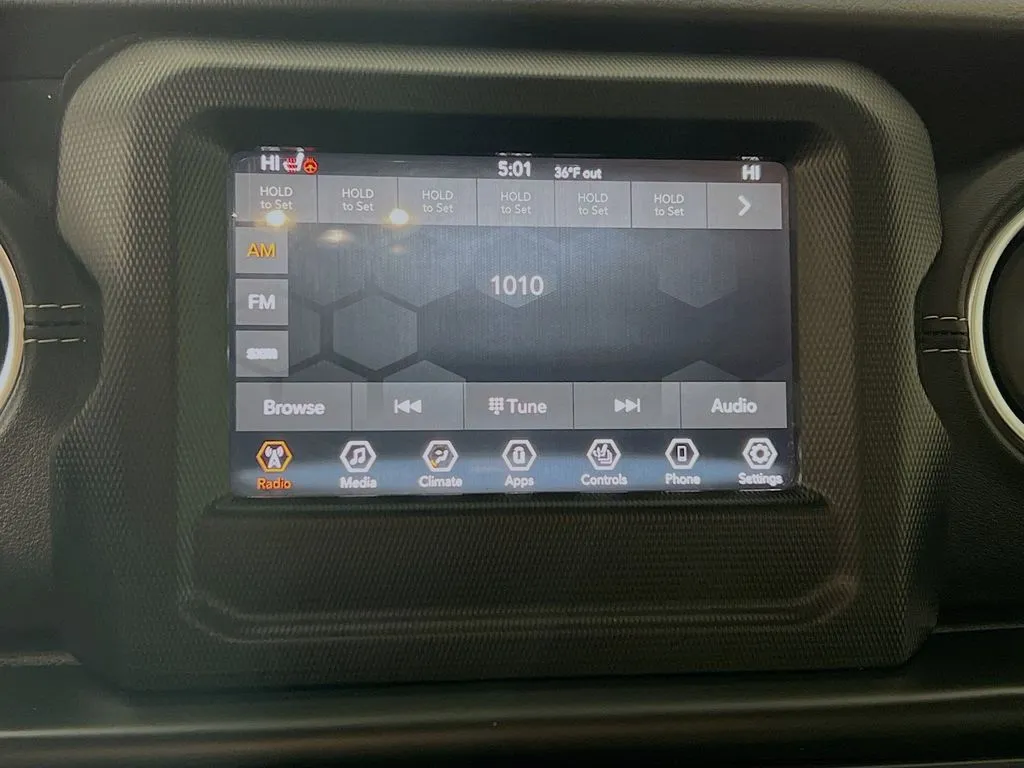 2019 Jeep Wrangler Unlimited Sahara - Photo 15