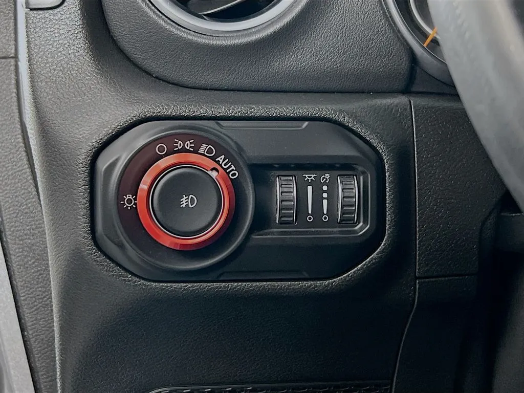 2019 Jeep Wrangler Unlimited Sahara - Photo 11