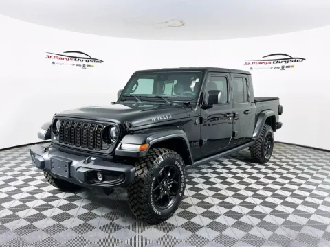 More photos of 2024 Jeep Gladiator Willys at St. Marys CDJR, OH