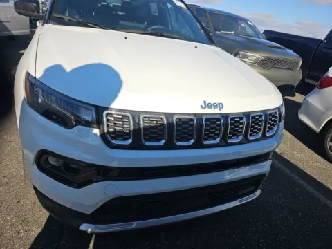 Photos of 2024 Jeep Compass Limited for sale in Saint Marys, OH at St. Marys CDJR