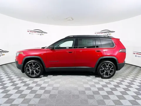 More photos of 2026 Jeep Cherokee Overland at St. Marys CDJR, OH