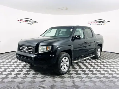 More photos of 2008 Honda Ridgeline RTL at St. Marys CDJR, OH