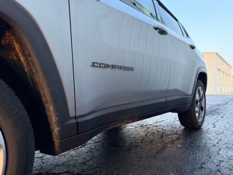 More photos of 2020 Jeep Compass Limited at St. Marys CDJR, OH