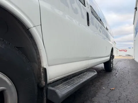 More photos of 2019 Chevrolet Express 3500 LT at St. Marys CDJR, OH