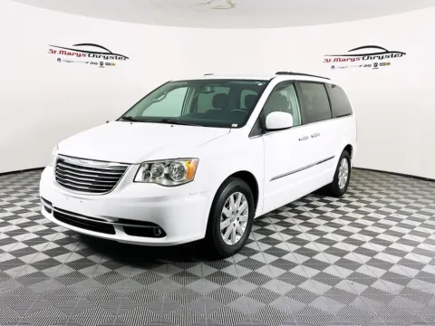 More photos of 2014 Chrysler Town & Country Touring at St. Marys CDJR, OH
