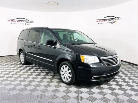 Black 2014 Chrysler Town & Country Touring for sale in Saint Marys, OH