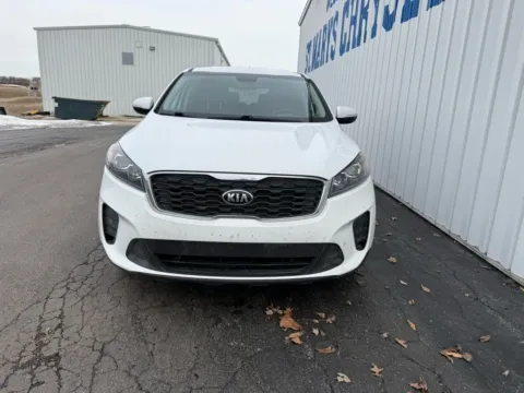 Photos of 2019 Kia Sorento L for sale in Saint Marys, OH at St. Marys CDJR
