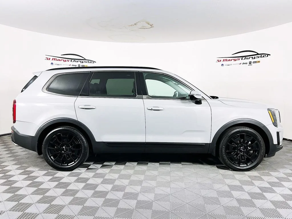 2022 Kia Telluride SX - Photo 9