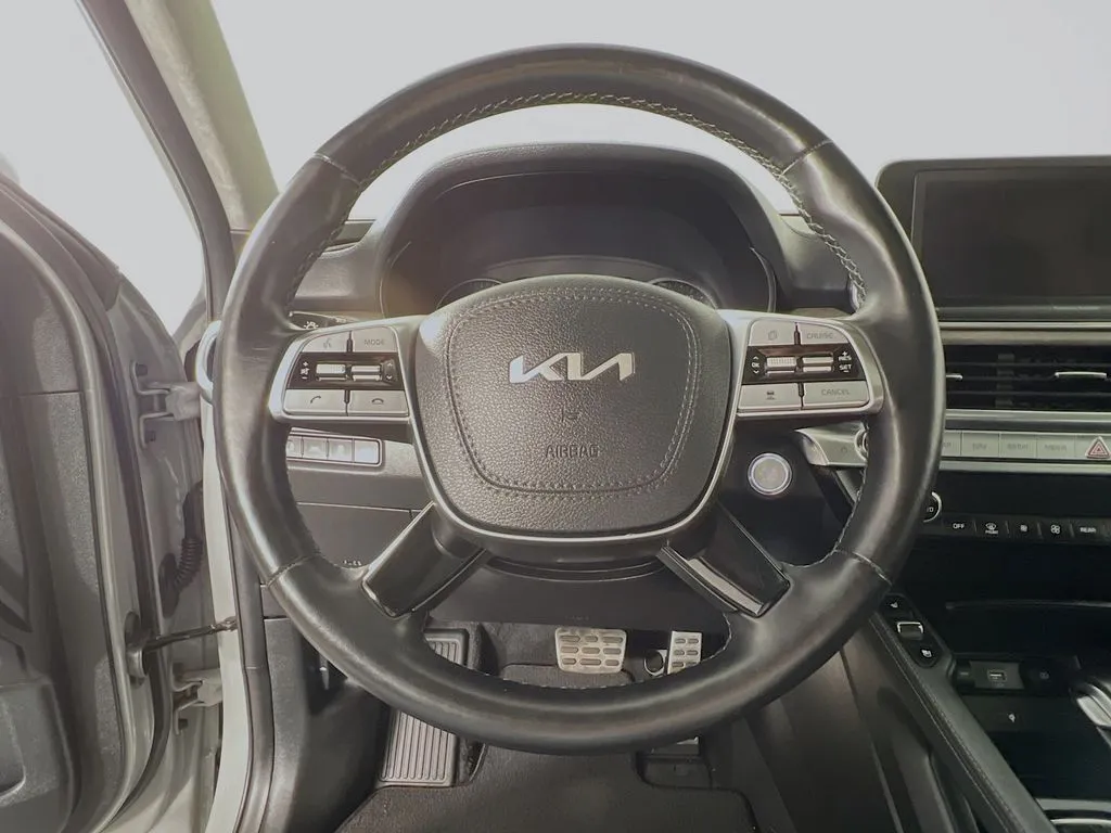 2022 Kia Telluride SX - Photo 12