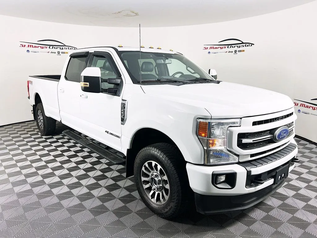 2022 Ford F-250 Lariat 4x4 Crew Cab 8' Box's photo