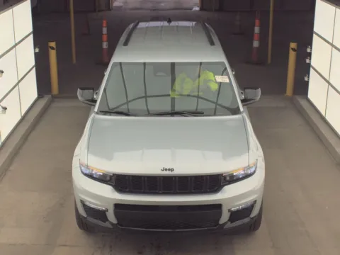 Another view of 2025 Jeep Grand Cherokee L Limited for sale in Saint Marys, OH at St. Marys CDJR