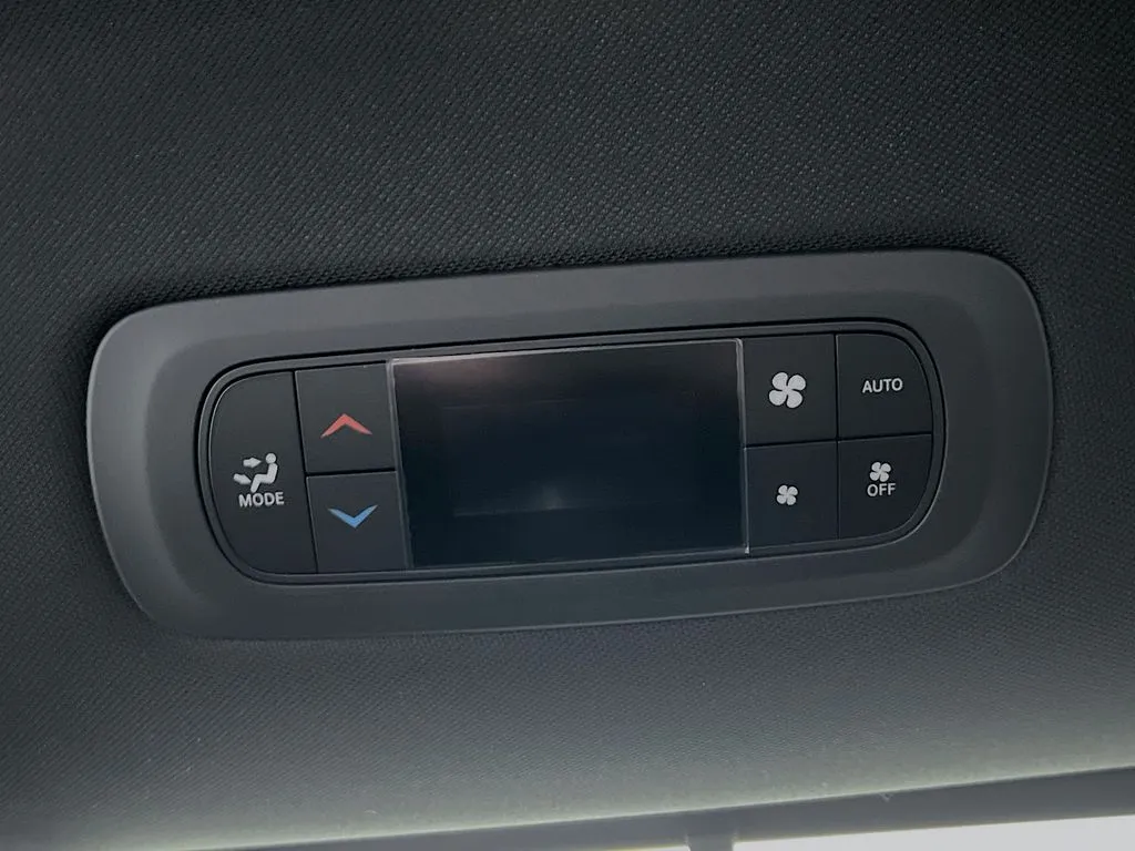2025 Chrysler Pacifica Select - Photo 25