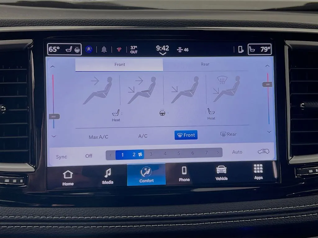 2025 Chrysler Pacifica Select - Photo 16