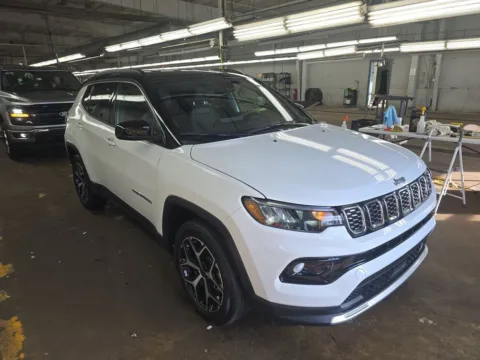 White 2025 Jeep Compass Limited for sale in Saint Marys, OH