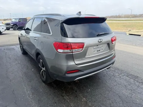 More photos of 2017 Kia Sorento EX at St. Marys CDJR, OH
