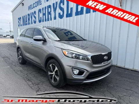 Silver 2017 Kia Sorento EX for sale in Saint Marys, OH