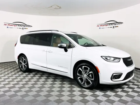 White 2026 Chrysler Pacifica Pinnacle for sale in Saint Marys, OH
