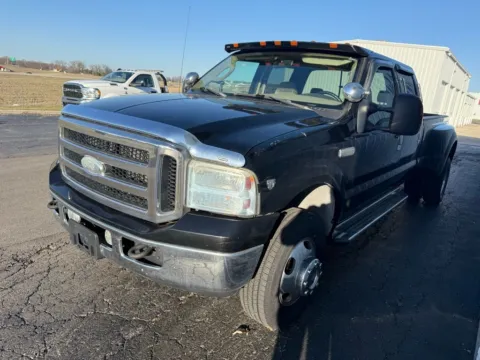 Another view of 2006 Ford F-350SD for sale in Saint Marys, OH at St. Marys CDJR