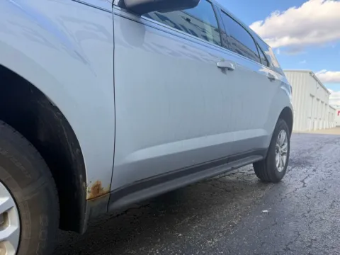 More photos of 2017 Chevrolet Equinox LT at St. Marys CDJR, OH